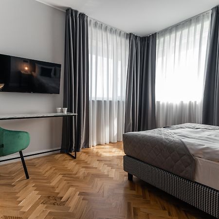Hotel Libra シビウ エクステリア 写真